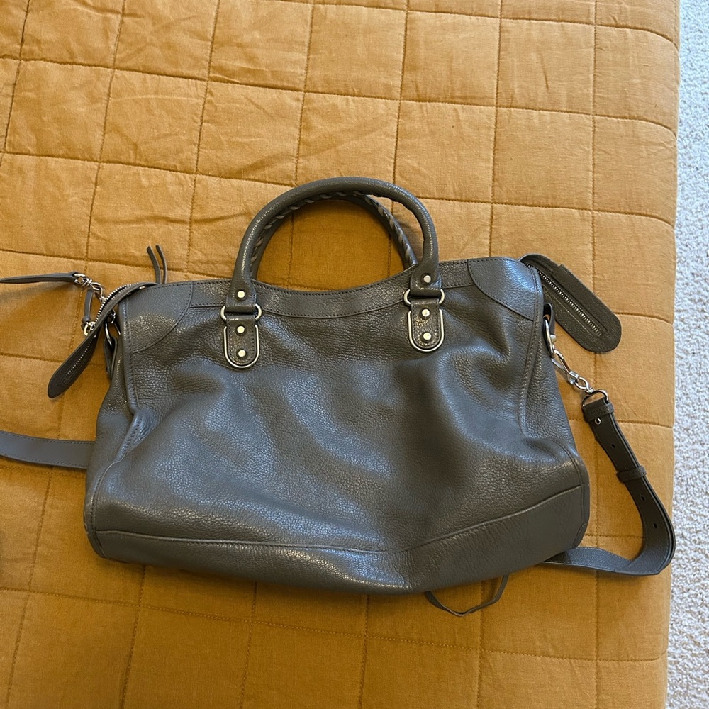 Balenciaga “Classic City” Leather Tote - Picture 2 of 4
